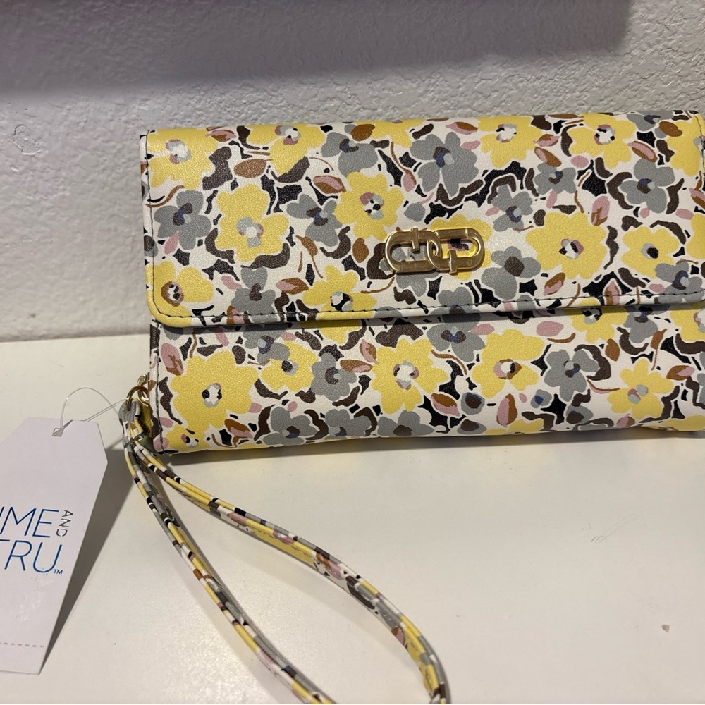 Time and Tru Yellow and Gray Floral Wristlet